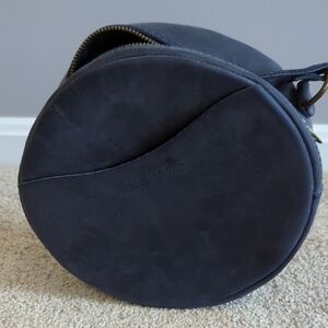 Portland Leather Crossbody Circle Bag